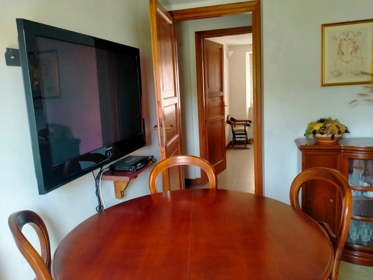 La Casetta Rosa Rocchetta di Vara Dış mekan fotoğraf